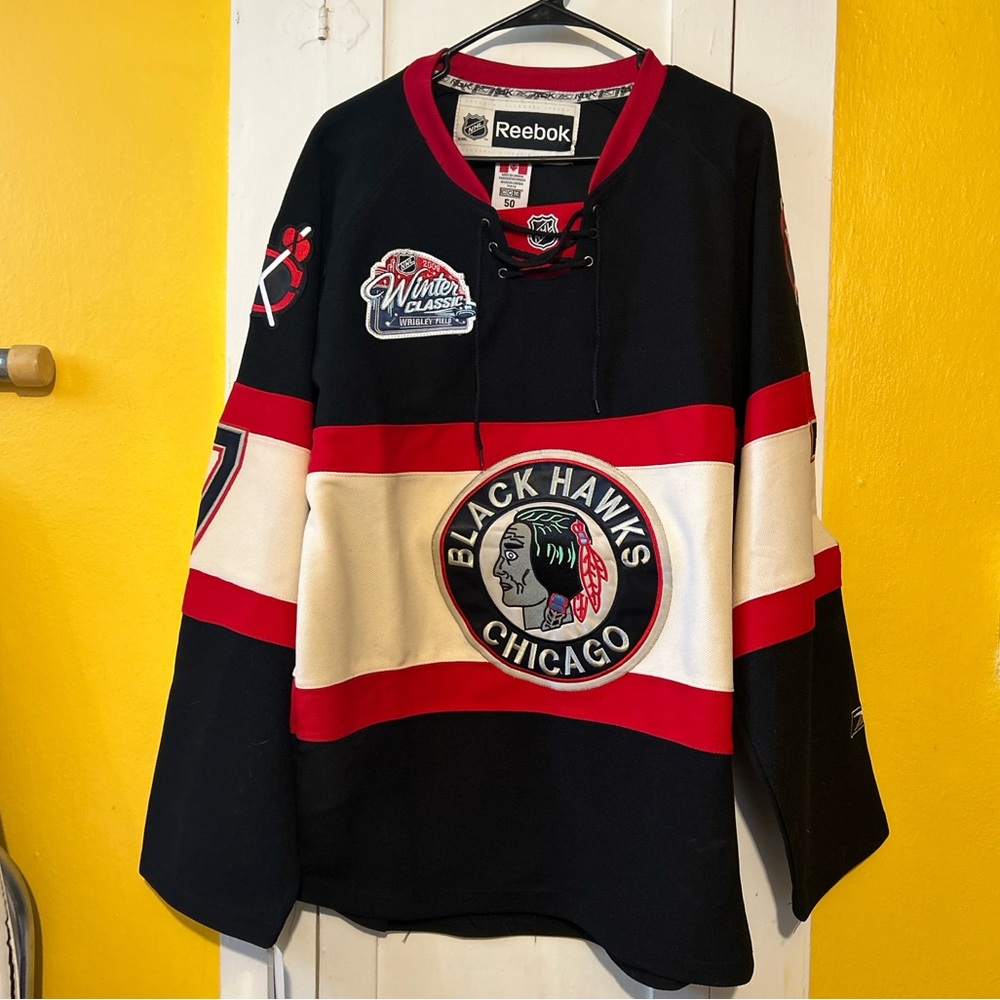 NWT Chicago Blackhawks Brent Seabrook winter classic jersey 2008